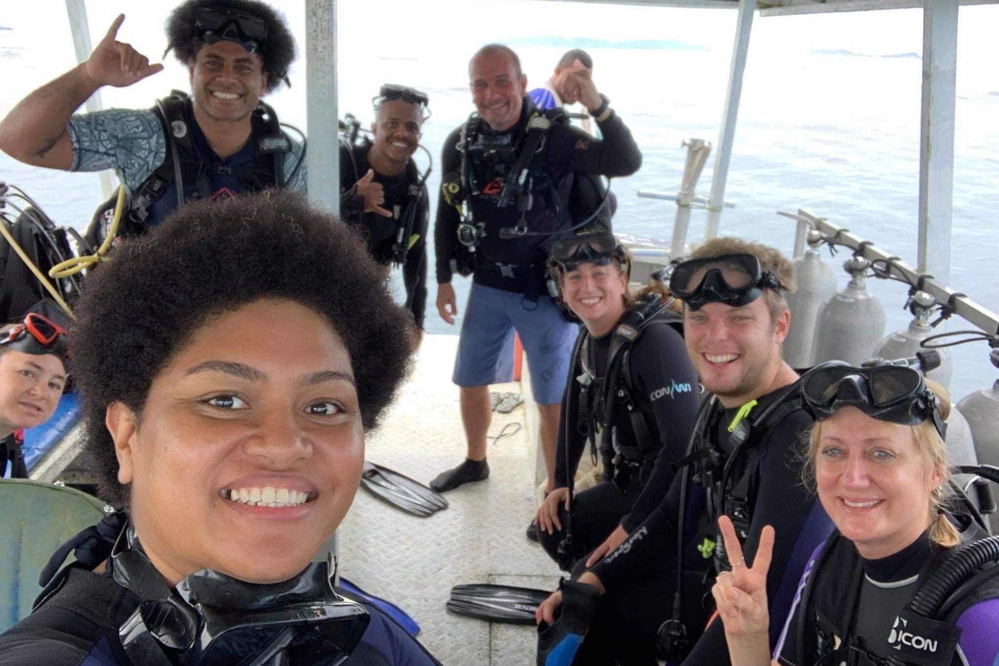 Divers on an uncrowded Waidroka Bay Resort boat