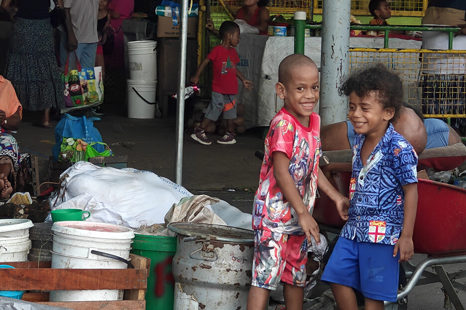 Suva kids in the market